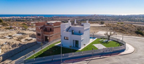 3 bedrooms Villa in Mutxamel, Spain No. 14361 2