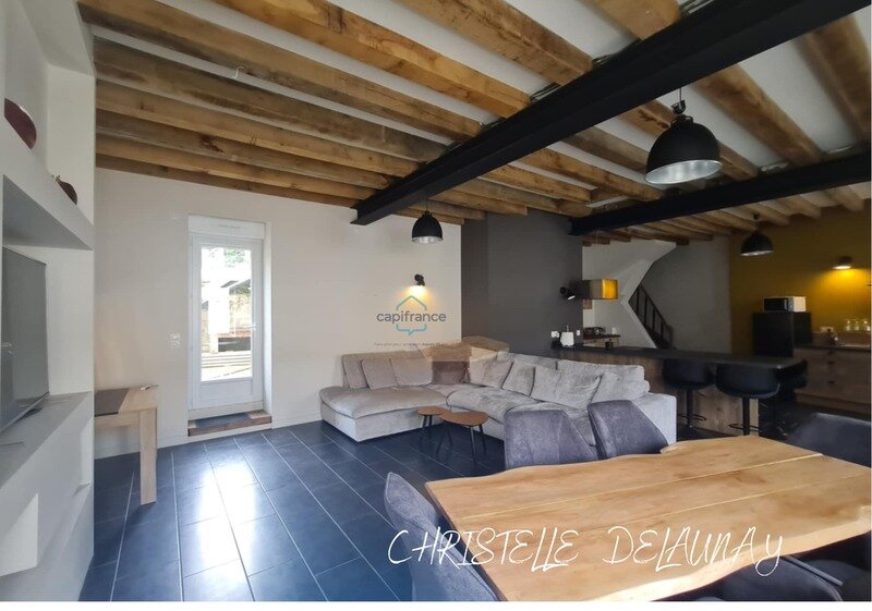 Casa de 3 dormitorios en Mayenne, France No. 357970