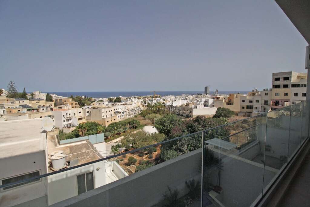 2 غرف نوم شقة في Swieqi, Malta رقم 4535