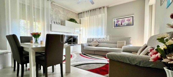 2 bedrooms Apartment in Casatenovo, Italy No. 327075 2