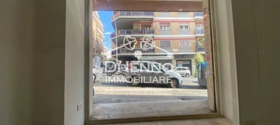 55m² Commercial property in Rome, Italy No. 141010 5