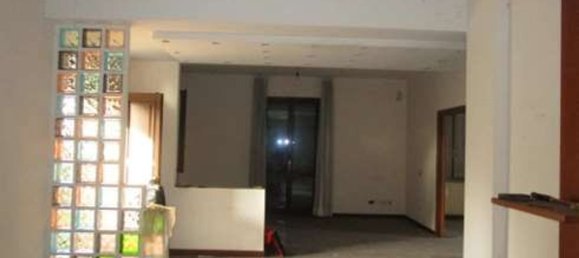 5غرفة شقة في Burago di Molgora, Italy رقم 5306 12