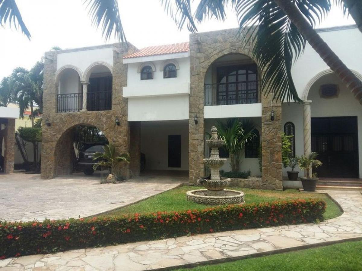 5 bedrooms House in Campeche, Mexico No. 153074