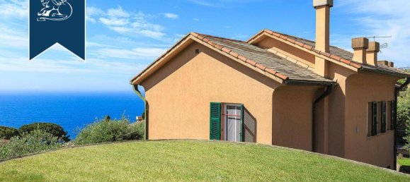 4 bedrooms Villa in Pieve Ligure, Italy No. 56744 17