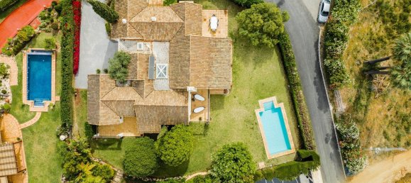 4 bedrooms Villa in Marbella, Spain No. 10059 5