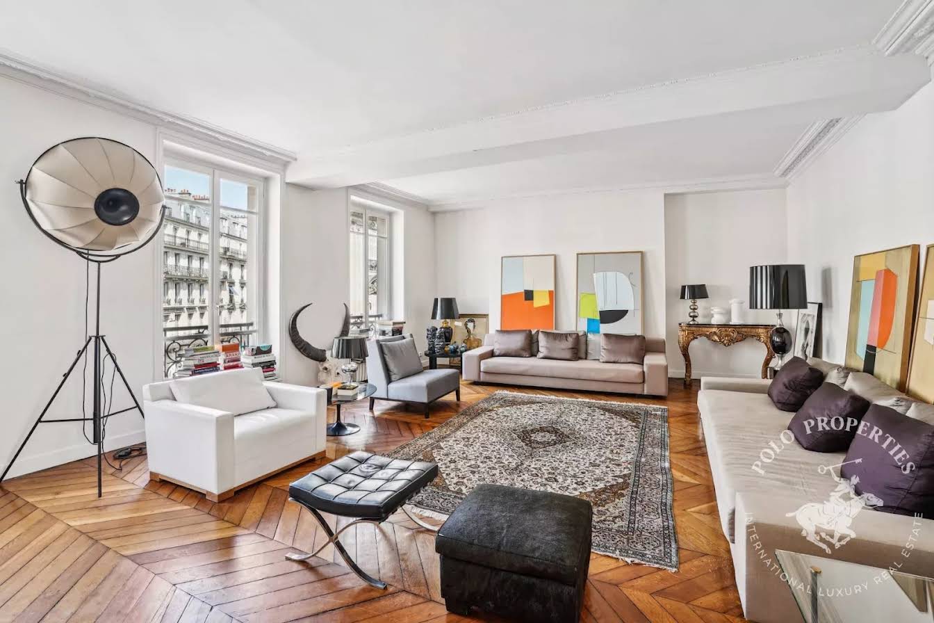 3 Schlafzimmer Wohnung in Paris, France, Nr. 180786