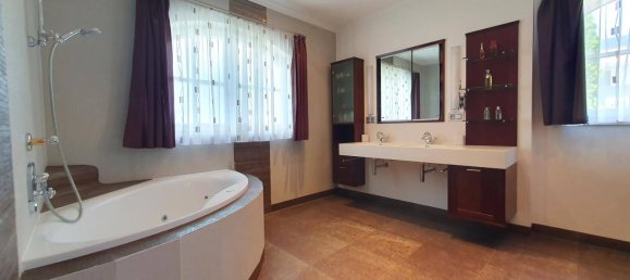 4 bedrooms Villa in Eugendorf, Austria No. 188929 7