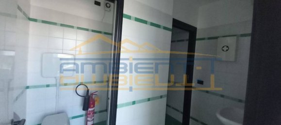 1-Zimmer Büro in Merate, Italy, Nr. 174796 8