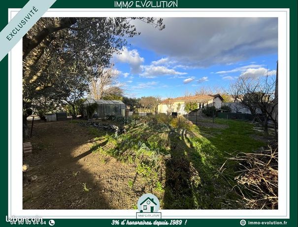 538m² Land in Orange, France No. 304333