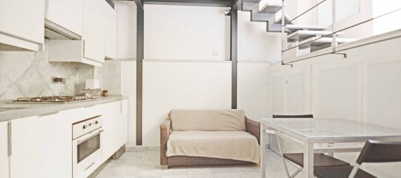 Квартира с 2 спальнями в Рим, Италия № 325143 3