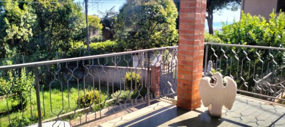 Casa de 8 habitaciónes en Massarosa, Italy No. 145603 30