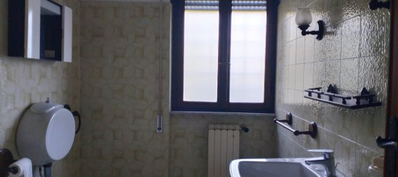 Casa de 8 habitaciónes en Massarosa, Italy No. 145603 21