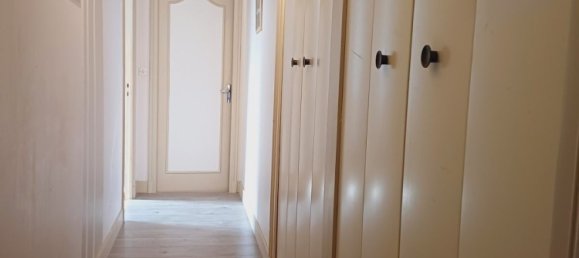 4 bedrooms House in Saint-Claude-de-Diray, France No. 84139 9