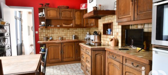 4 bedrooms House in Saint-Claude-de-Diray, France No. 84139 6