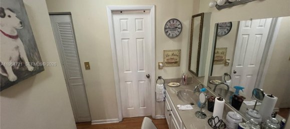 2 غرف نوم عقار تجاري في Miami, الولايات المتحدة رقم 615441 23