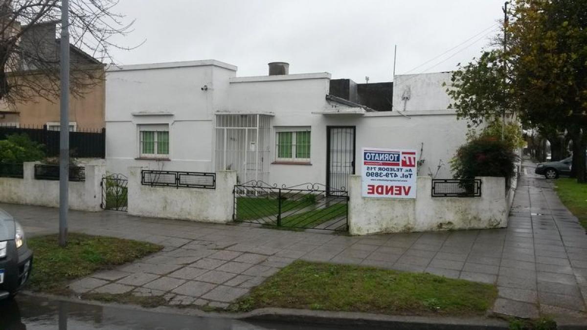 2 bedrooms House in Mar del Plata, Argentina No. 65361