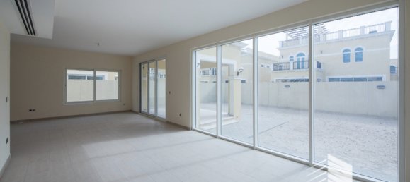 4 Schlafzimmer Villa in Jumeirah Park, UAE, Nr. 7309 10