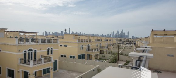 4 Schlafzimmer Villa in Jumeirah Park, UAE, Nr. 7309 2