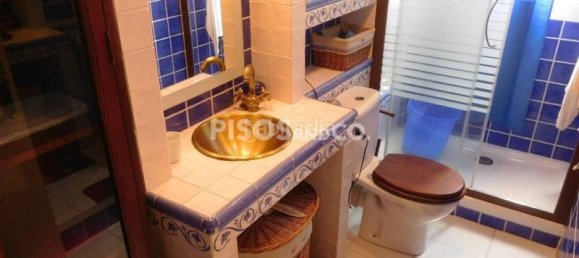 Apartamento de 3 dormitorios en La Coruña, Spain No. 161100 10