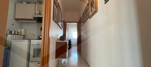 3 rooms Commercial property in Bari, Italy No. 31464 18