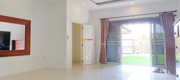 Cafe / Restaurant in Pattaya, Thailand 235m², Nr. 24536 24