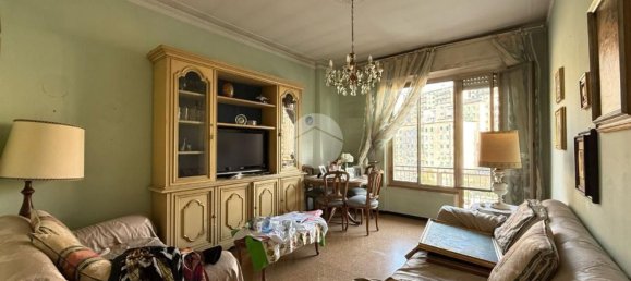5 bedrooms Apartment in Genoa, Italy No. 77802 11