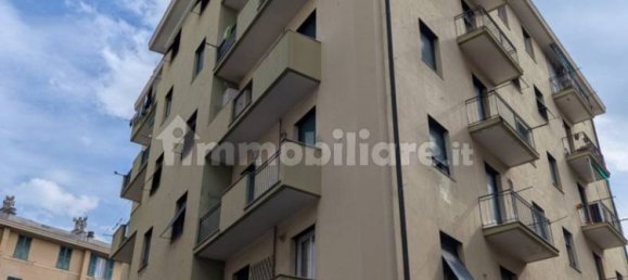Apartamento de 3 divisões em Genoa, Italy N.º 371162 4