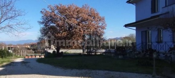 Villa T5 em Castel Sant'Elia, Italy N.º 228669 5