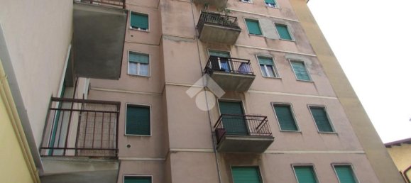 2 غرف نوم شقة في Lazzate, Italy رقم 378877 4