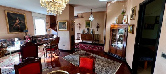 6 rooms Villa in Ivrea, Italy No. 124402 13