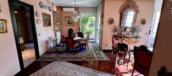 6 rooms Villa in Ivrea, Italy No. 124402 11