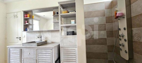 3 bedrooms House in Chennevieres-sur-Marne, France No. 322211 4