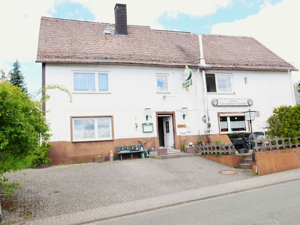 3 chambres Bâtiment à Lahn-Dill, Germany No. 223603