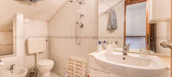 5 bedrooms Villa in Rome, Italy No. 317289 18