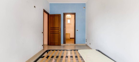 5 bedrooms Villa in Rome, Italy No. 317289 8