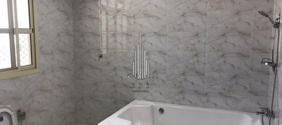 Villa de 7 dormitorios en Khalifa City, UAE No. 41816 23