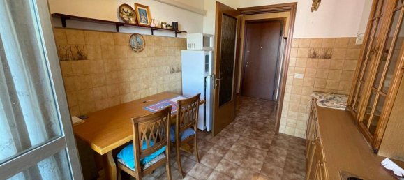 4-salle Appartement à Gorizia, Italy No. 154035 6