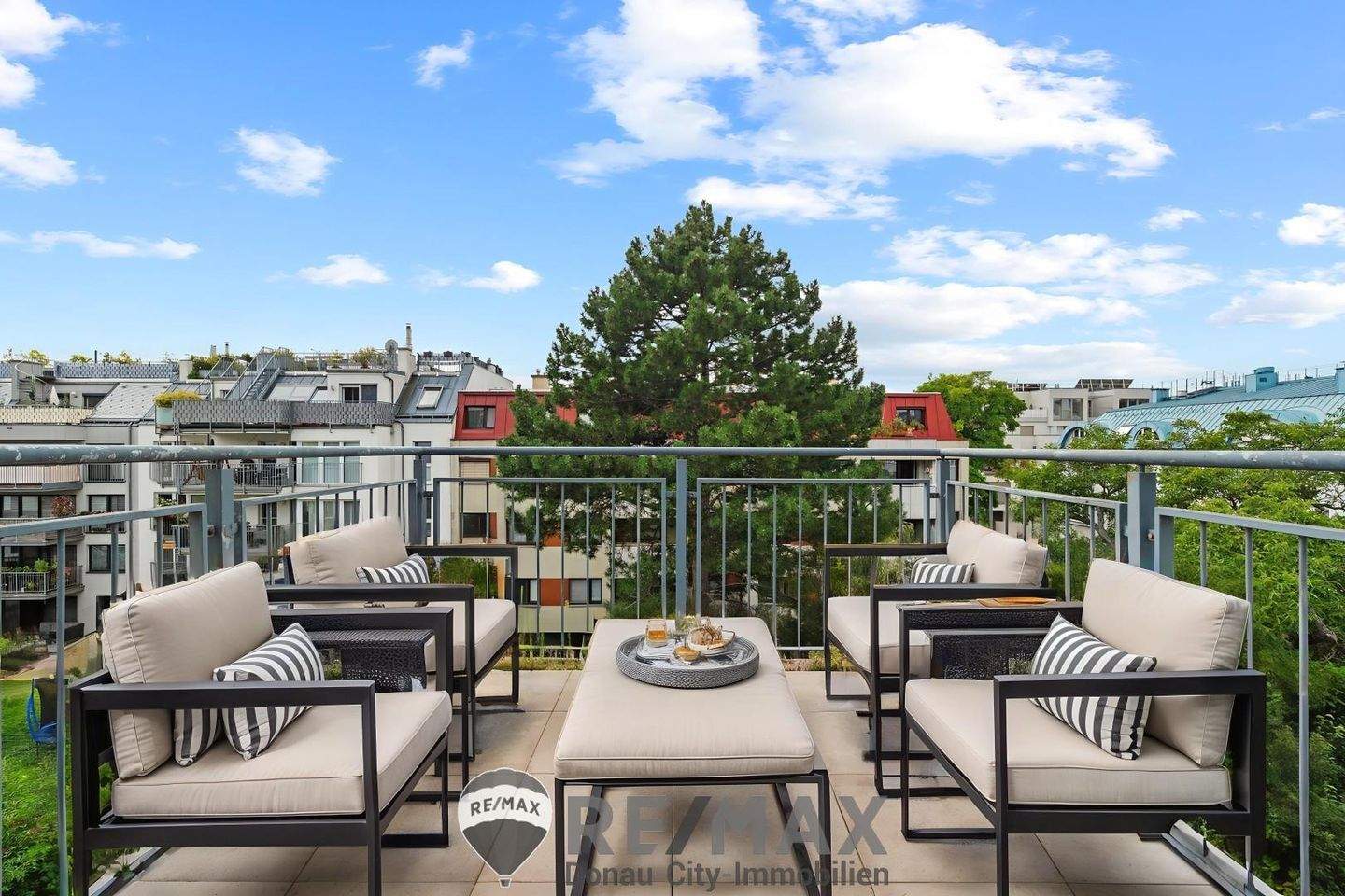 2 rooms Apartment in Vienna, Austria No. 207700