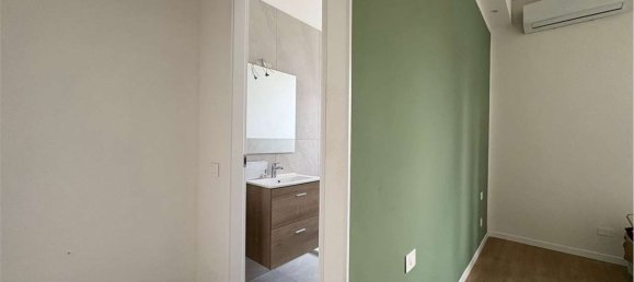 Квартира с 4 спальнями в Флоренция, Италия № 359200 13