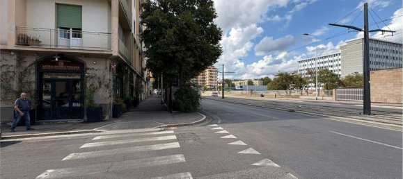 Квартира с 4 спальнями в Флоренция, Италия № 359200 33