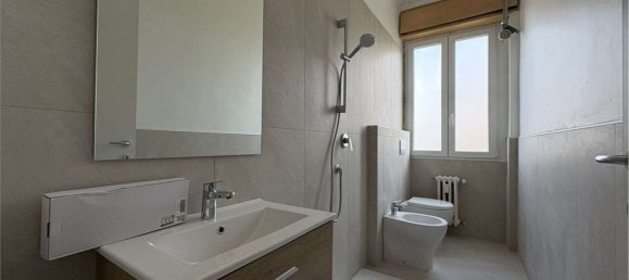 Квартира с 4 спальнями в Флоренция, Италия № 359200 15