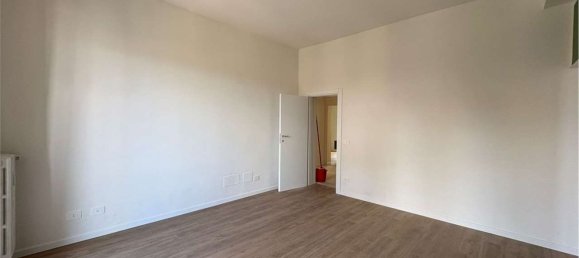 Квартира с 4 спальнями в Флоренция, Италия № 359200 18