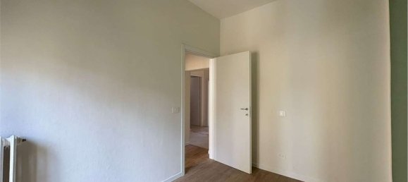 Квартира с 4 спальнями в Флоренция, Италия № 359200 30