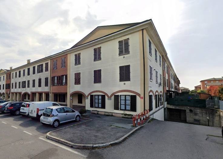 18m² Garage in Castel Rozzone, Italy No. 288079