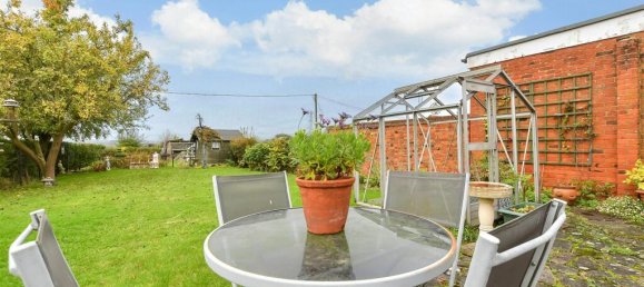 3 bedrooms House in Essex, United Kingdom No. 3966 10