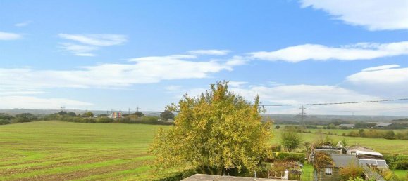 3 bedrooms House in Essex, United Kingdom No. 3966 9