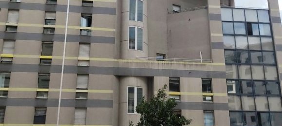 Apartamento de 3 dormitorios en Villeurbanne, France No. 339281 3