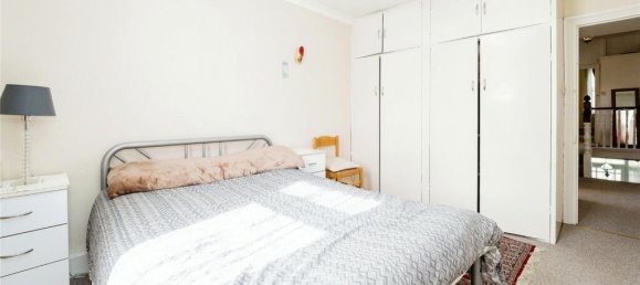 4 Schlafzimmer Haus in East Ham, United Kingdom, Nr. 11385 11