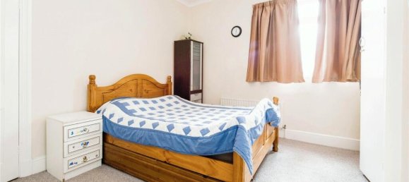 4 Schlafzimmer Haus in East Ham, United Kingdom, Nr. 11385 14