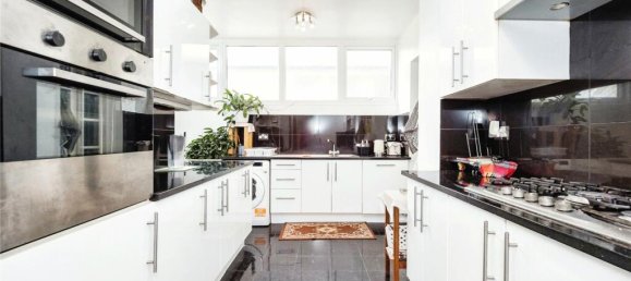 4 Schlafzimmer Haus in East Ham, United Kingdom, Nr. 11385 7